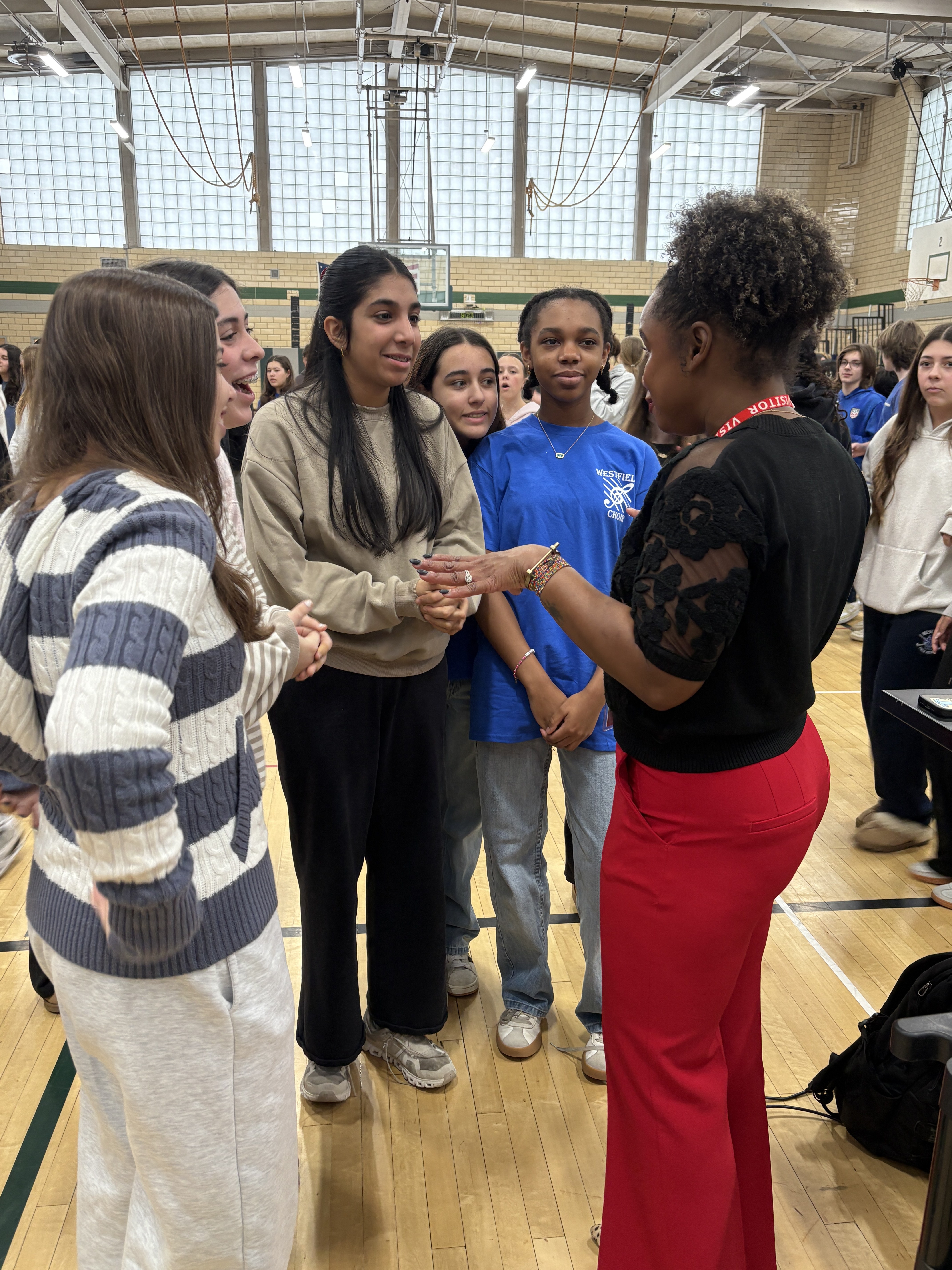 TruthSpeaks 365 presenter with students
